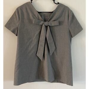 NWOT BANANA REPUBLIC Bow Back Gray Suiting Top Short Sleeve Lining Petite Medium